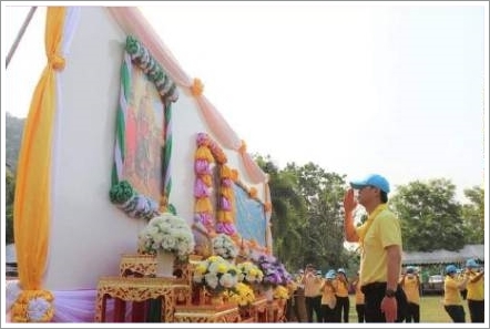 ﻿สำนักงานบังคับคดีจังหวัดกาญจนบุรี เข้าร่วมกิจกรรมจิตอาสาพัฒนา เนื่องในวันจักรี